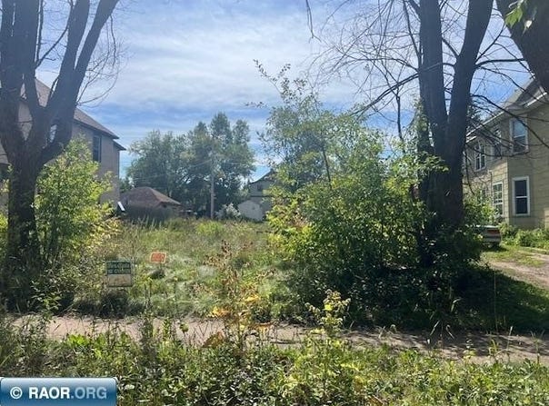 106 S 6th, Virginia, MN 55792