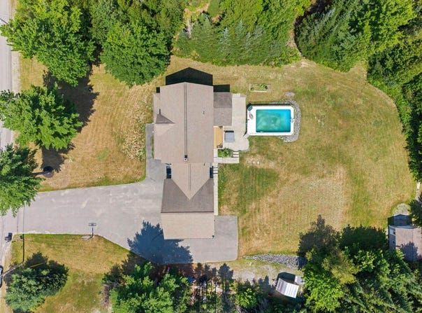 238 Ten Road, Bradley, ME 04411