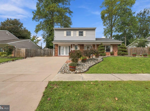 24 ARDMORE Road, NEWARK, DE 19713
