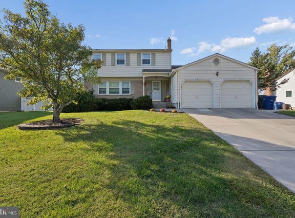 4 OVERINGTON Avenue, MARLTON, NJ 08053