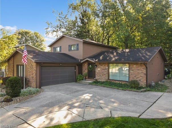 3862 Skyview Drive, Brunswick, OH 44212