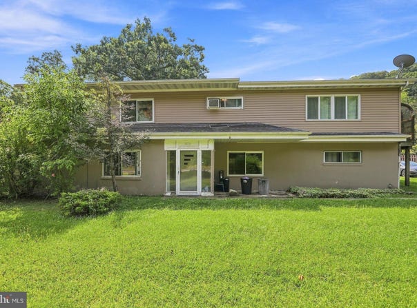1076 BRADDOCK Road, CUMBERLAND, MD 21502