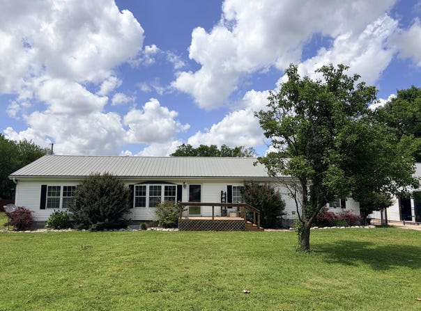 20 E Washington Avenue, Fairland, OK 74343