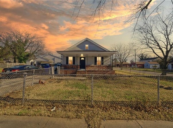 2300 Courtney Avenue, Norfolk, VA 23504