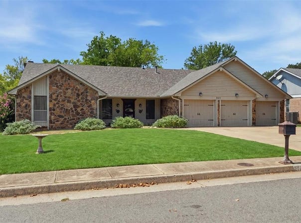 3711 Marked Tree Drive, Edmond, OK 73013