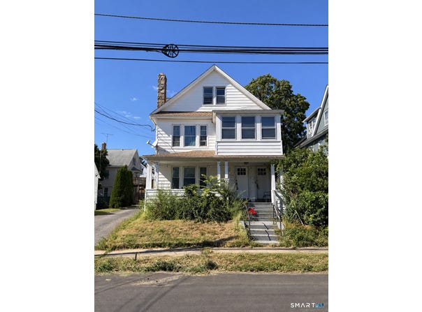 176-178 Manhattan Avenue, Bridgeport, CT 06606