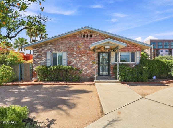3202 E 2nd Street, Tucson, AZ 85716