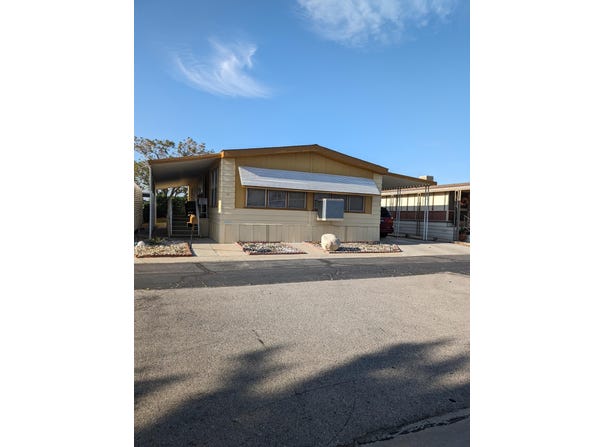 2550 E Avenue I, Lancaster, CA 93535