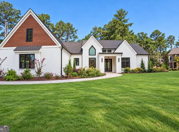 102 Black Hawk Drive, Eatonton, GA 31024