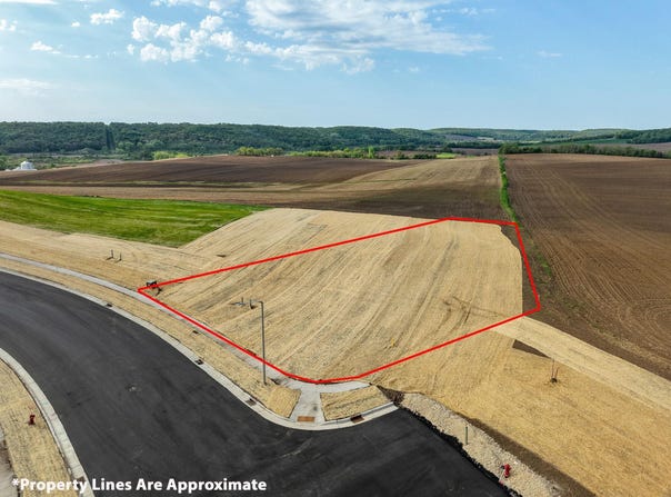 Highland Court lot: 75, Lodi, WI 53555