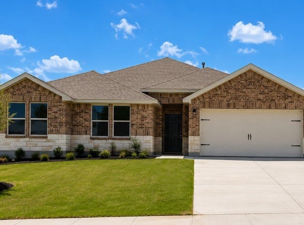420 SUNFLOWER Trail, Cleburne, TX 76033