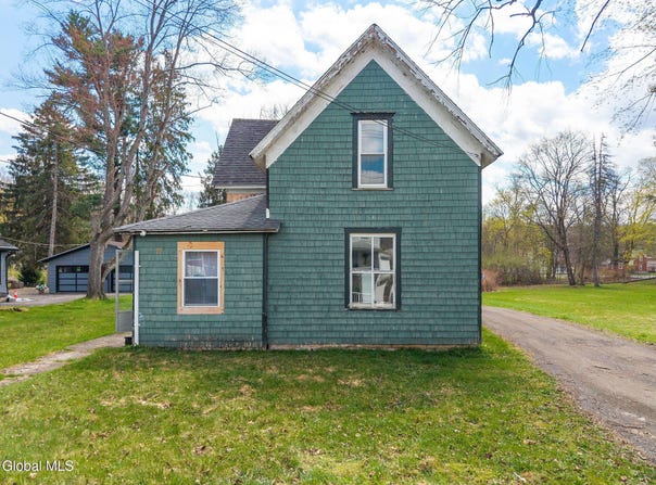 17 Sherman Avenue, Sidney, NY 13838