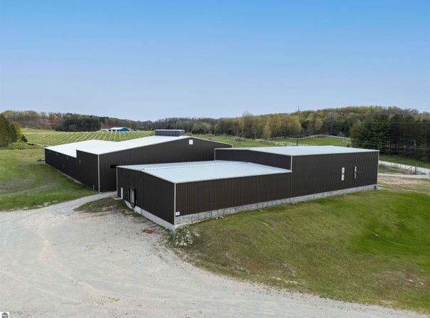 5720 Bates Road, Williamsburg, MI 49690