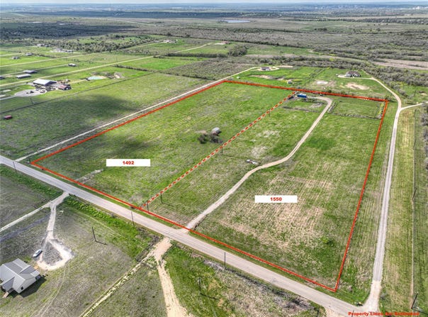 1550 Scull Rd, San Marcos, TX 78666