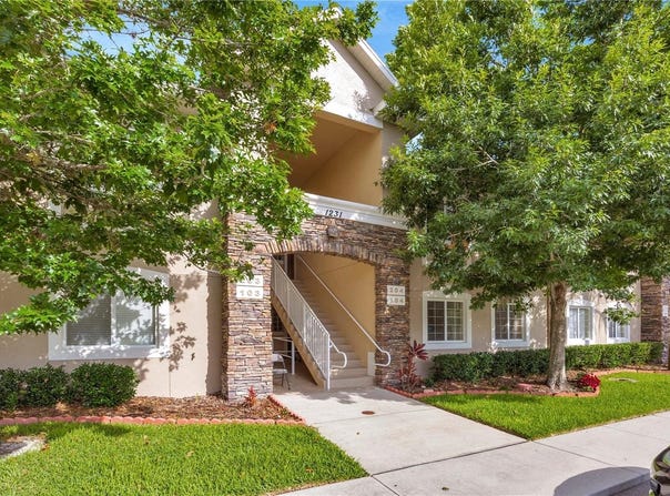 1195 GODAVARI Way E, WESLEY CHAPEL, FL 33543