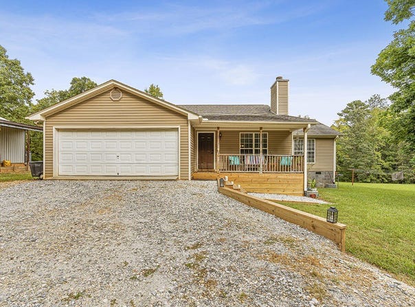 112 Hill Trace, Bradley, SC 29819
