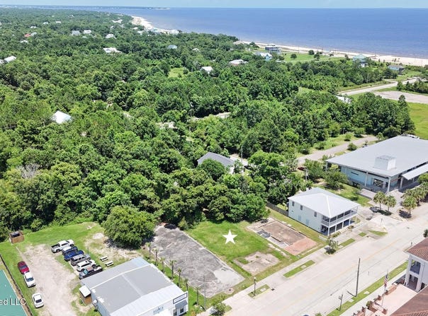 304 Coleman Avenue, Waveland, MS 39576