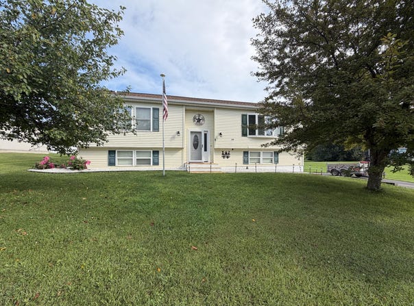 31 Vintage Estates, Plattsburgh, NY 12901