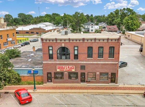 Tuscola, IL 61953