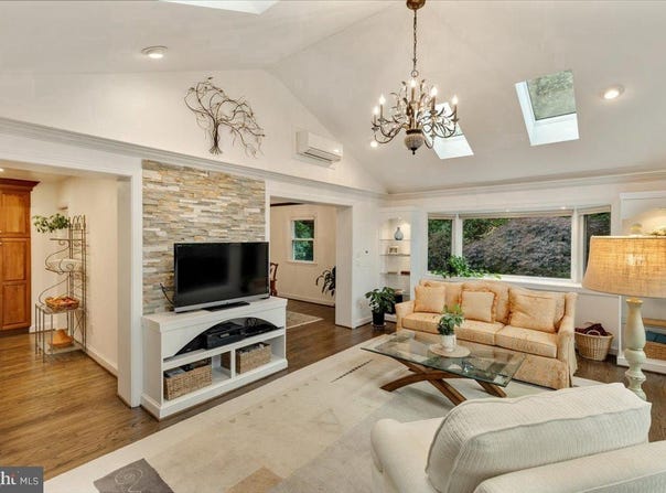 6225 KELLOGG Drive, MCLEAN, VA 22101