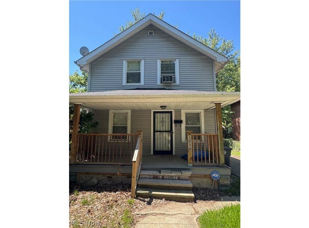1734 Hillview Road, Cleveland, OH 44112