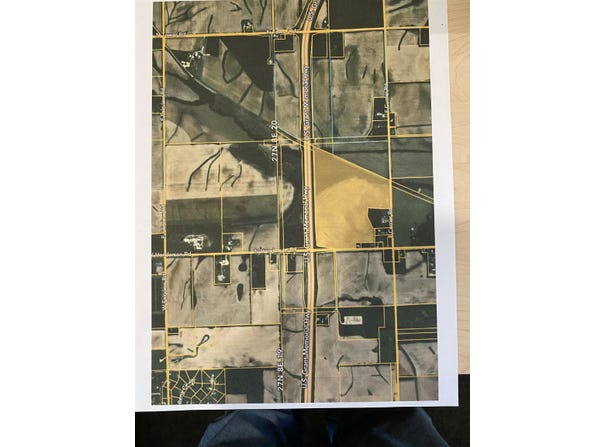 Currier Road, FREEPORT, IL 61032