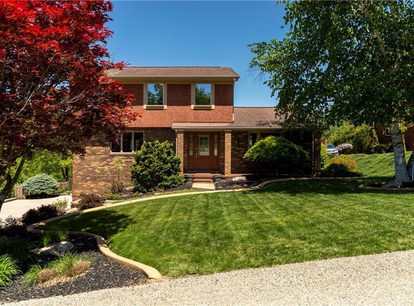462 Adele Drive, Irwin, PA 15642