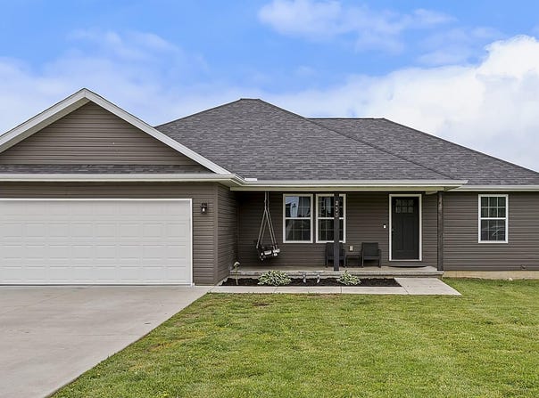 233 N Karen Circle, Seymour, MO 65746