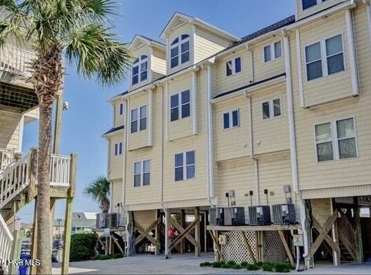 104 Summer Winds Place, Surf City, NC 28445