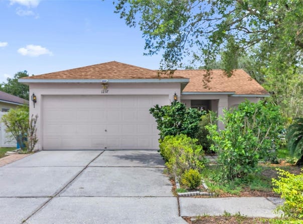 1237 FRANFORD Drive, BRANDON, FL 33511