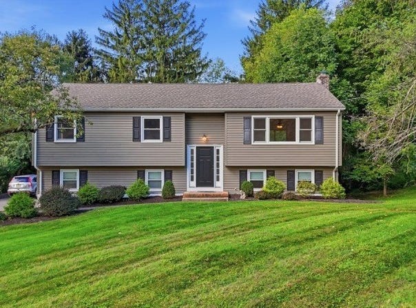 22 Hillside Rd, Mansfield Twp., NJ 07840-4141