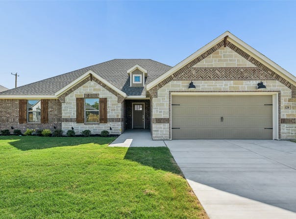 128 Joel Street, Springtown, TX 76082