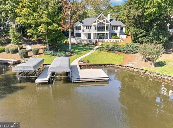 136 Barrington Hall Drive, Eatonton, GA 31024