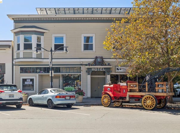 37501 Niles Blvd, Fremont, CA 94536