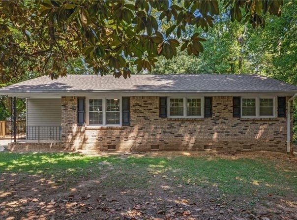 2840 Somerton Drive, Morrow, GA 30260