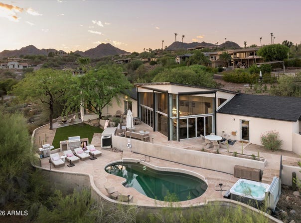 4330 E MCDONALD Drive, Paradise Valley, AZ 85253