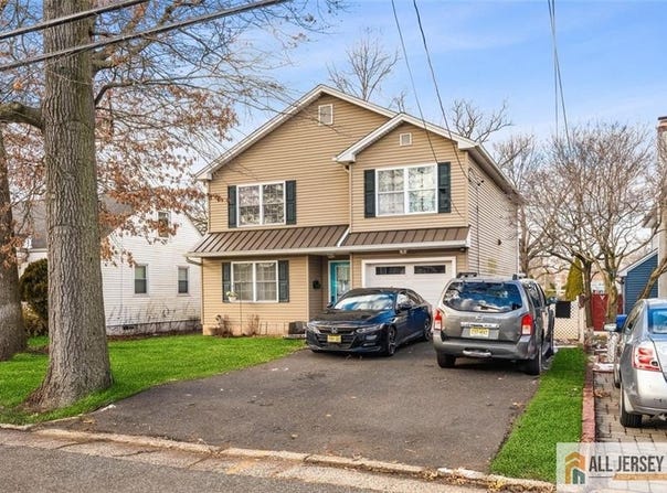 643 Drake Avenue, Middlesex, NJ 08846