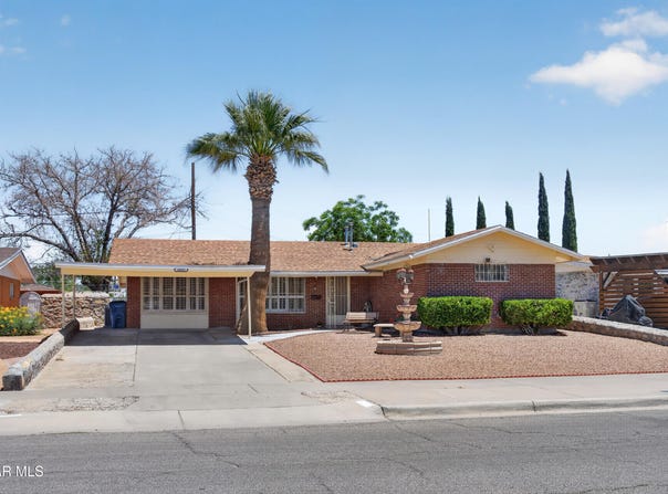 10025 DEBBIE Drive, El Paso, TX 79925