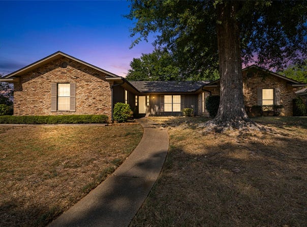 515 Berkshire Drive, Longview, TX 75605