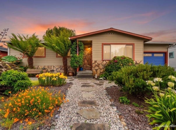 1949 Haeger Avenue, Arcata, CA 95521