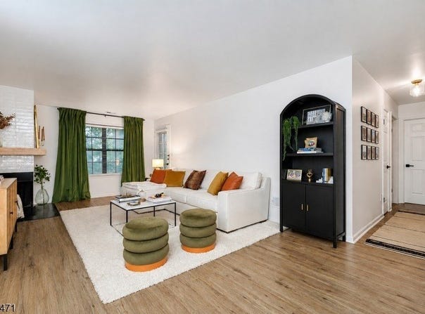 503 Chester Ct, Helmetta Boro, NJ 08828-1131