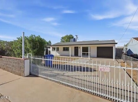 3820 W ENCANTO Boulevard, Phoenix, AZ 85009