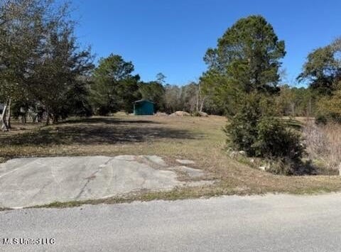 115 Dogwood Drive, Waveland, MS 39576