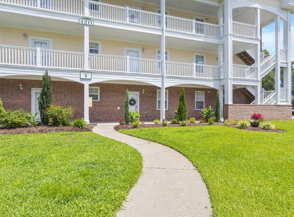 4211 Hibiscus Dr., Little River, SC 29566