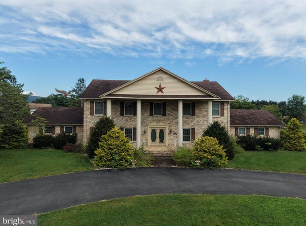 262 RHONDEL Drive, ST THOMAS, PA 17252