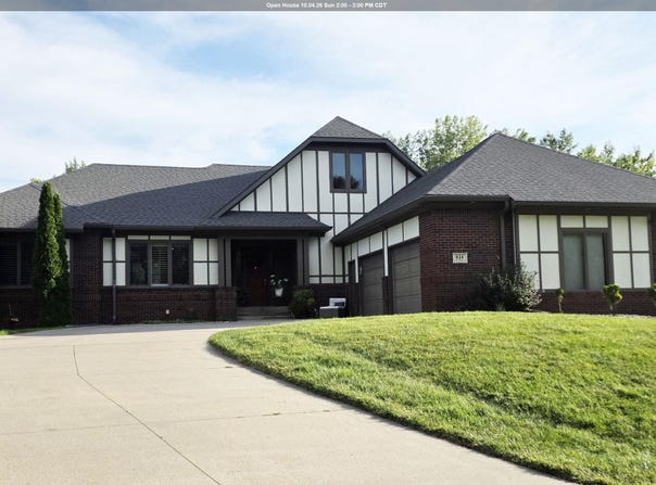 924 46th St., Sioux City, IA 51104