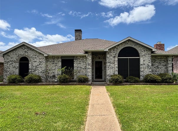 722 Big Thicket Trail, Mesquite, TX 75149