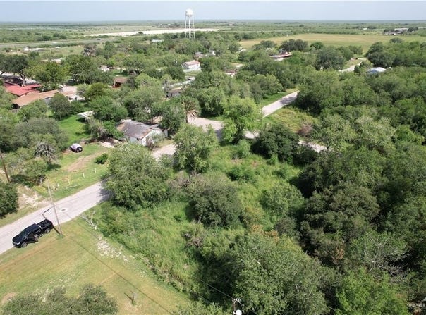SE 5th Street, Premont, TX 78375