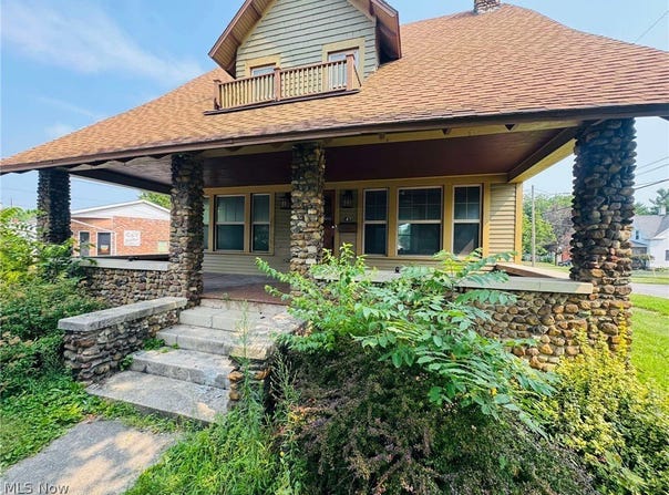 147 W Mcpherson Highway, Clyde, OH 43410