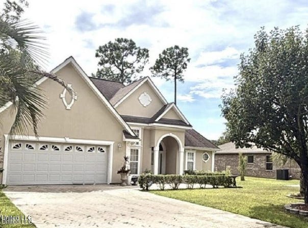 2021 Parkview Drive, Gautier, MS 39553